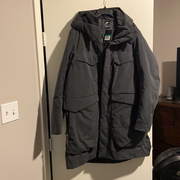 Nike Sportswear Tech Pack Down Fill Parka - Picture 9 of 9